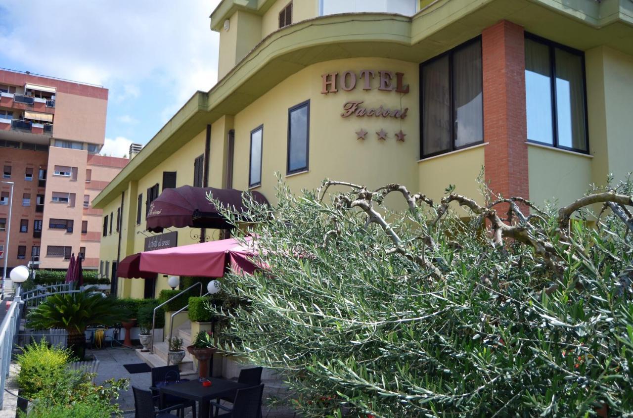 Hotel Facioni Pomezia Exterior photo